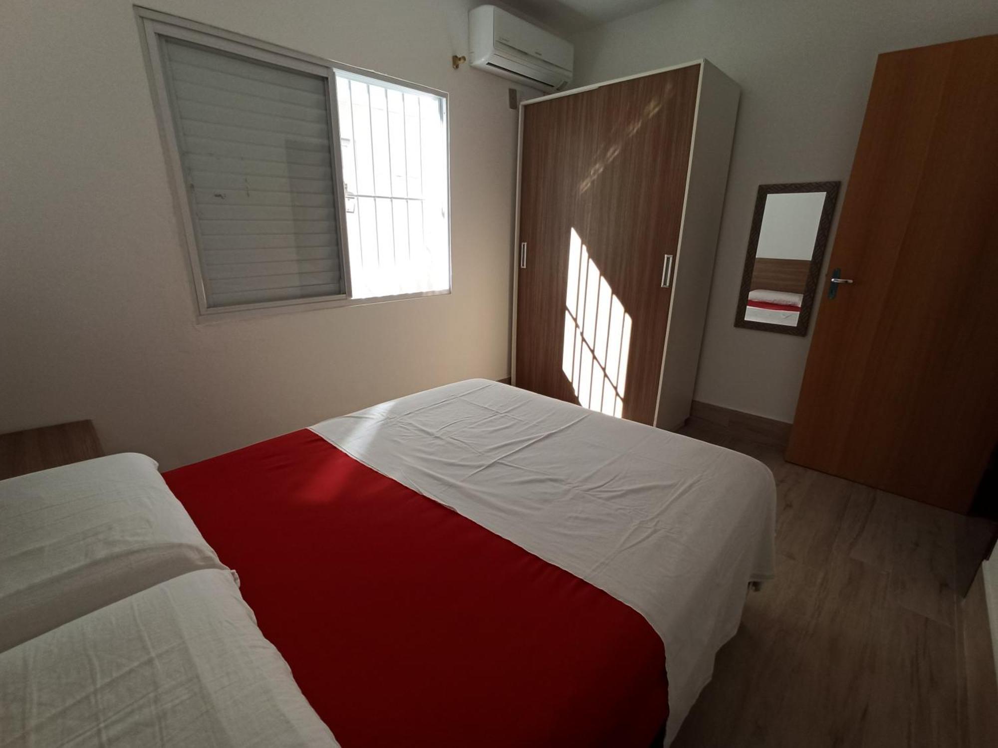 Residencial Lilly - Aptos De 1 E 2 Dorm. Флорианополис Экстерьер фото